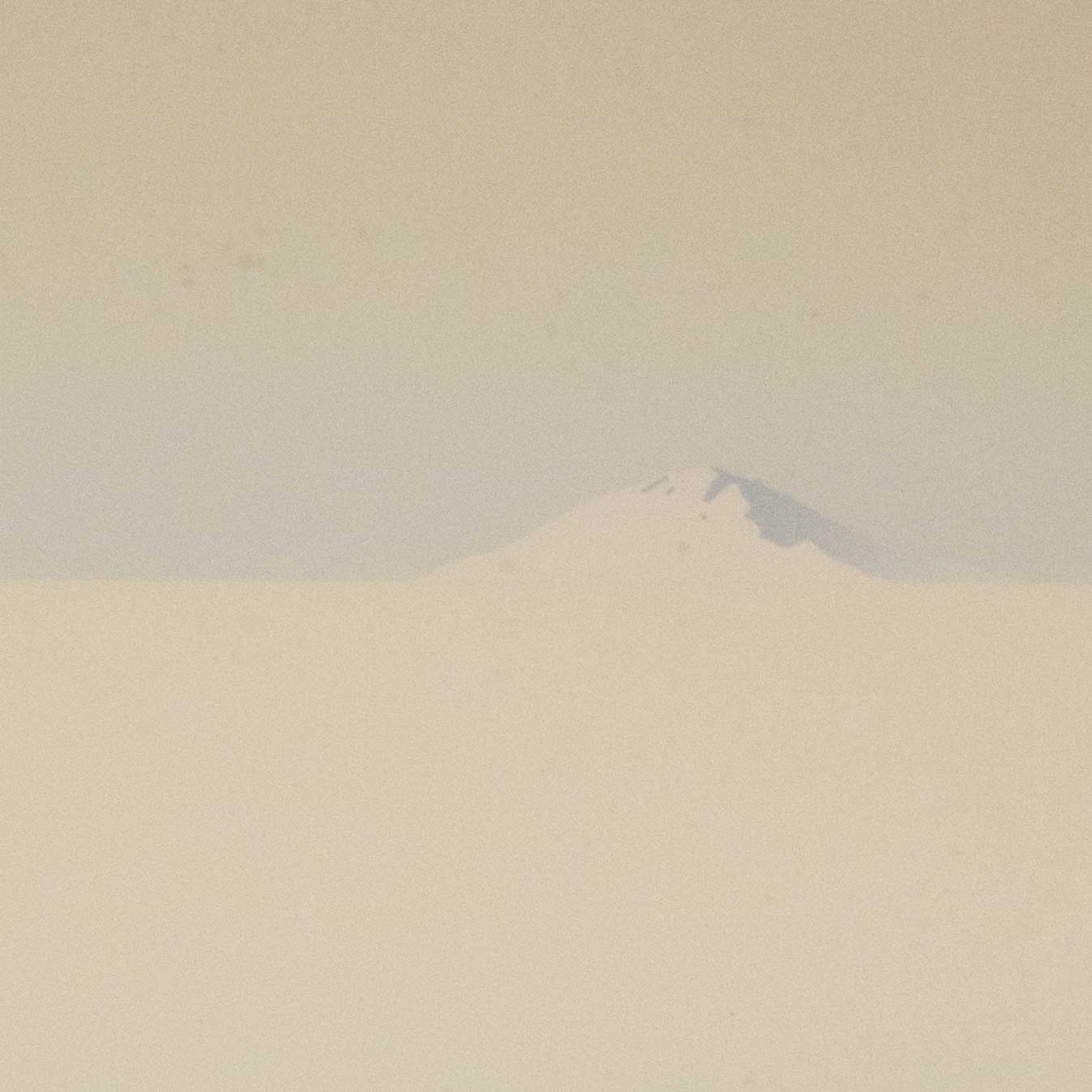 Mt Ruapehu from Waikanae Beach